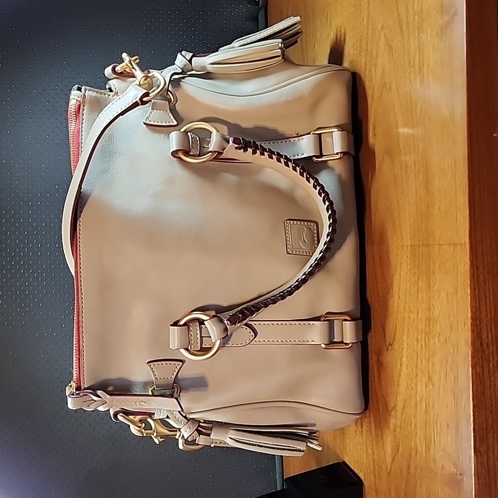 Dooney and Bourke Florentine Leather crossbody bag.